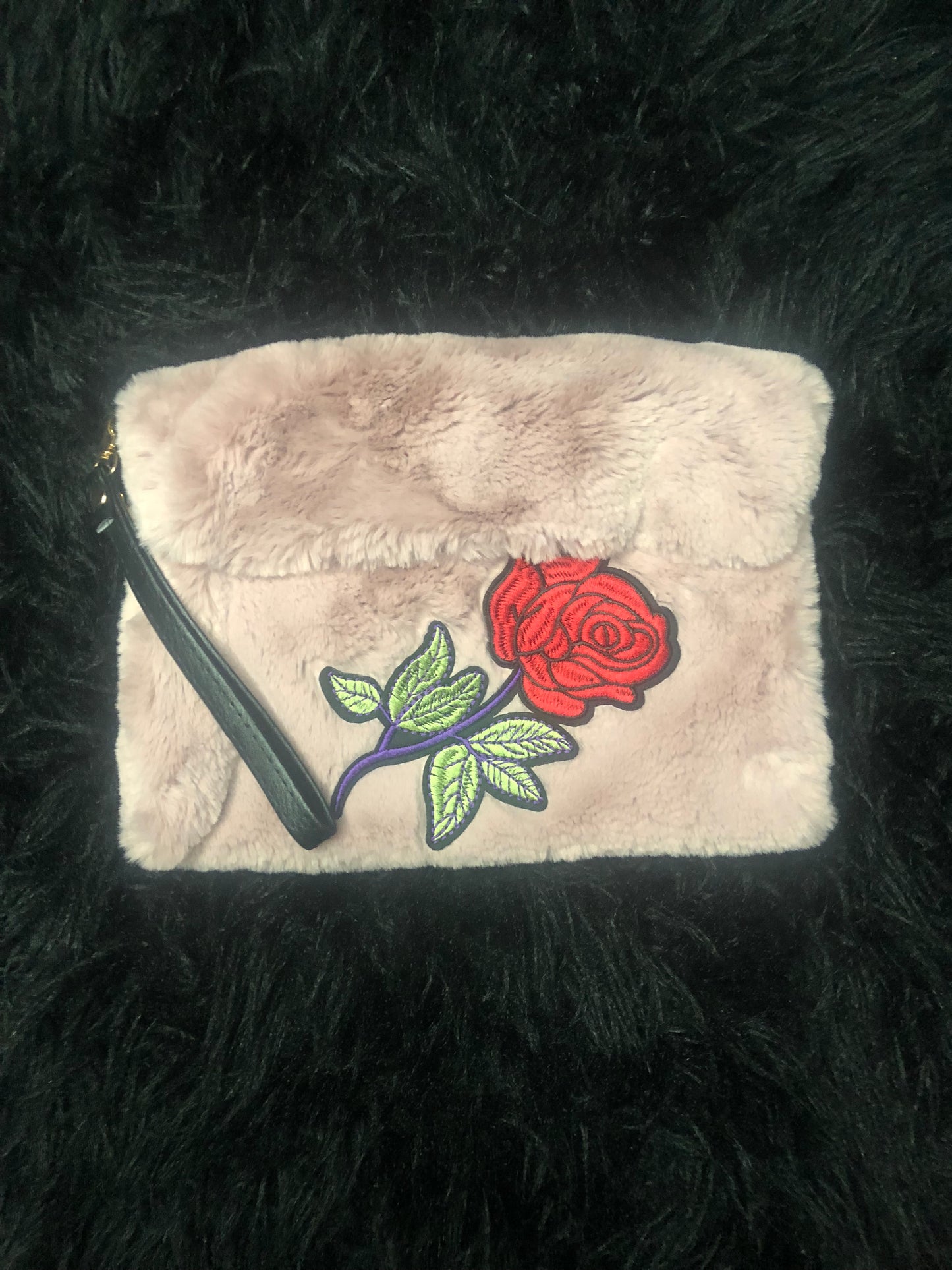 You Got Me Blush"N Rose Purse w/chain