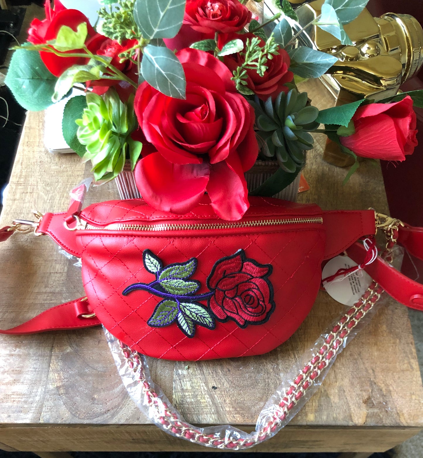 ROSE OF MANY CHAINS FANNY PACK